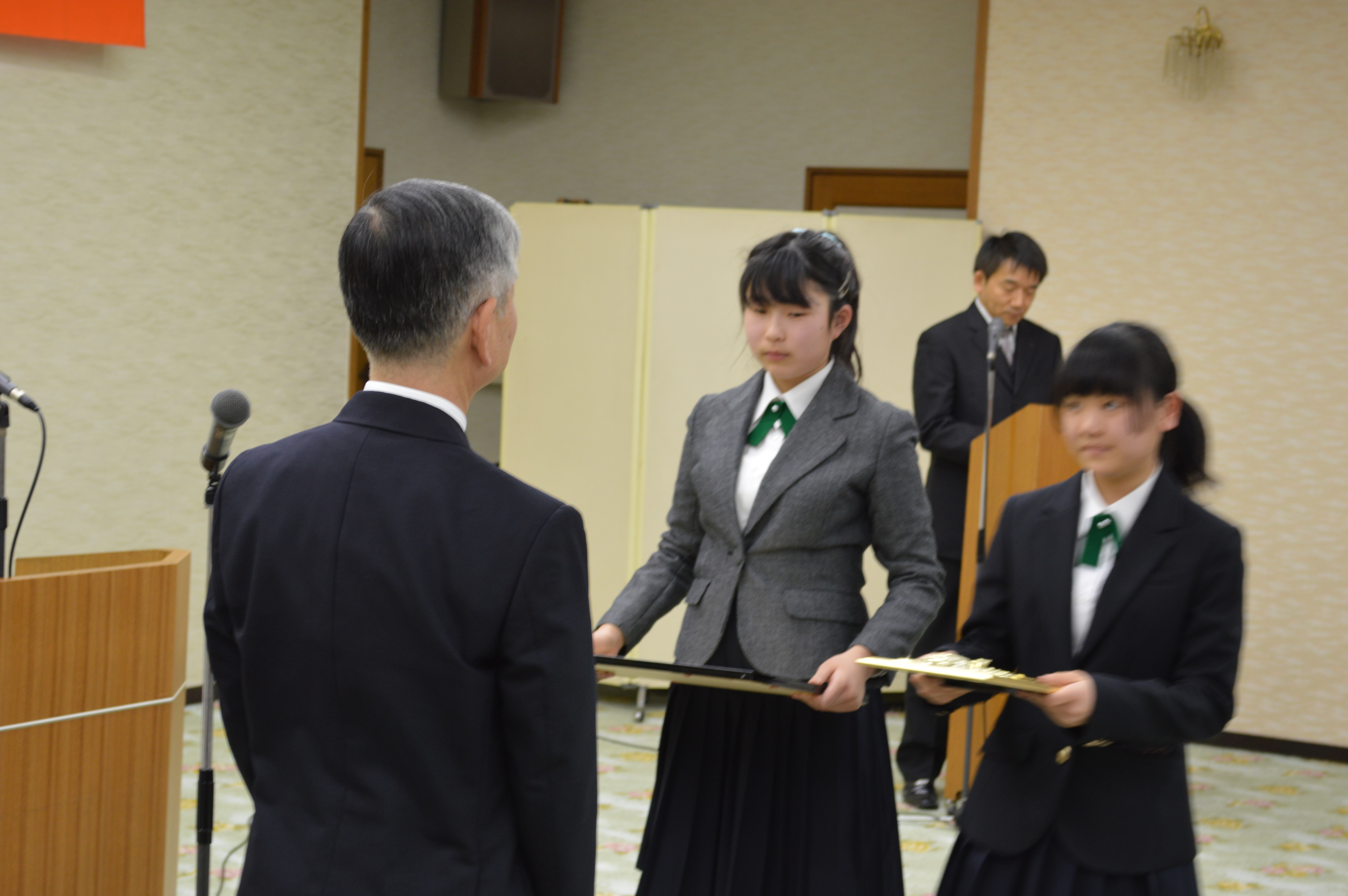 教育・文化関係表彰 特別功績者表彰式の画像1