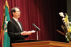 知事写真