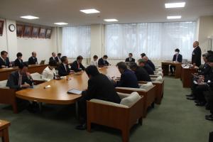 議会運営委員会の写真