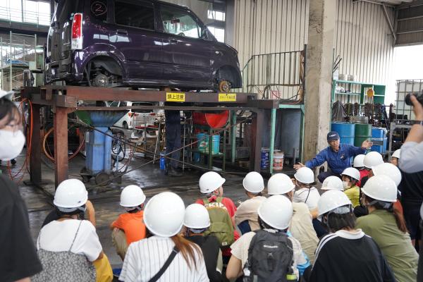自動車
