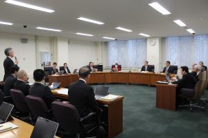 総務委員会の写真