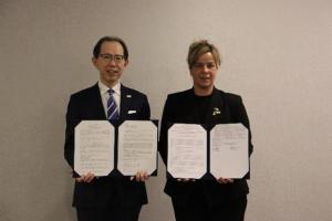 連携覚書を持つ知事