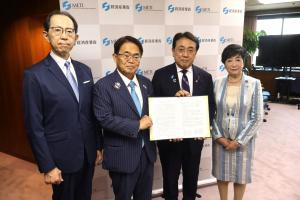 赤澤大臣