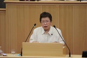 一般質問（宮川えみ子議員）の様子