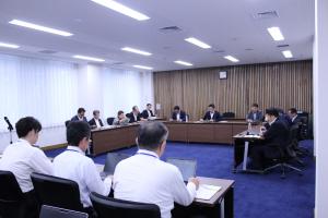 復興・創生推進対策特別委員会の様子