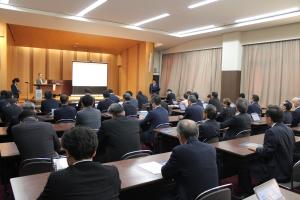 議員勉強会の様子