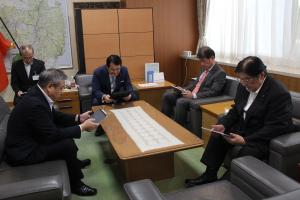 代表者会議の様子