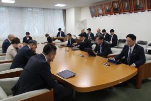 議会運営委員会の写真