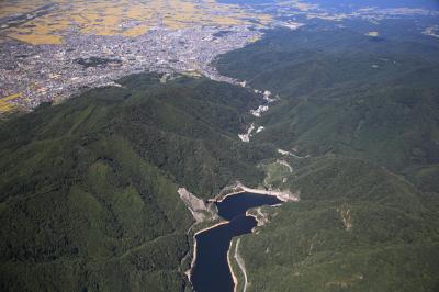 東山ダム空撮